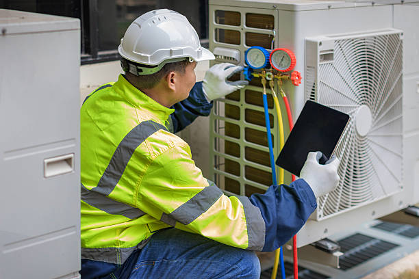 Professional Hvac technician working in Catawba, OH
